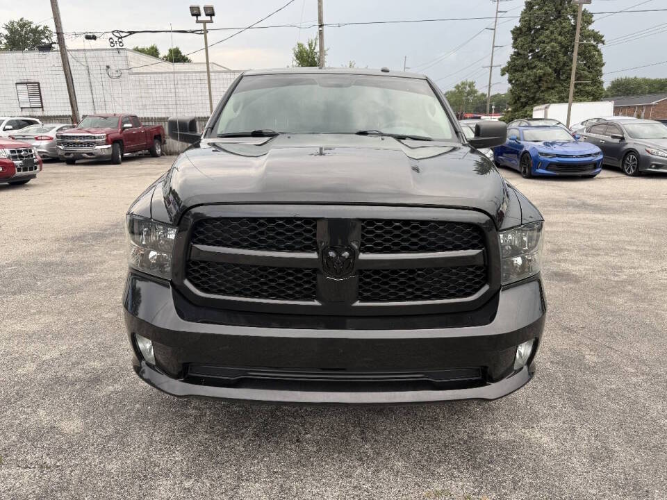 ram ram 1500 pickup 2018 3C6RR7KT4JG196204 image ram ram 1500 pickup 2018 3C6RR7KT4JG196204 image